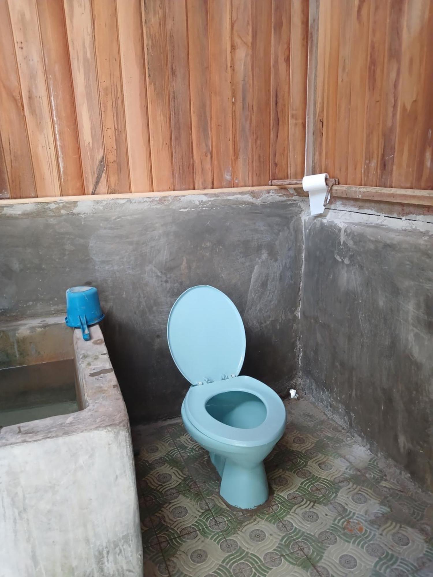 Meos Ambower Homestay Raja Ampat Fam Eksteriør billede